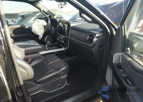 2022 Ford F-150 Platinum z USA, uszkodzony, nr VIN 1FTFW1E87NFA66661